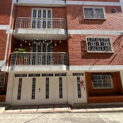 Apartamento Duplex Colegio La Presentación